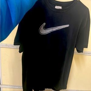 Vintage Nike black tee